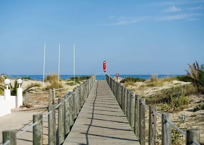 Waterfront - 4 Sleeps Lejlighed *