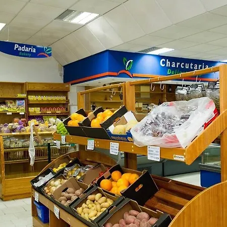 Waterfront - 4 Sleeps *