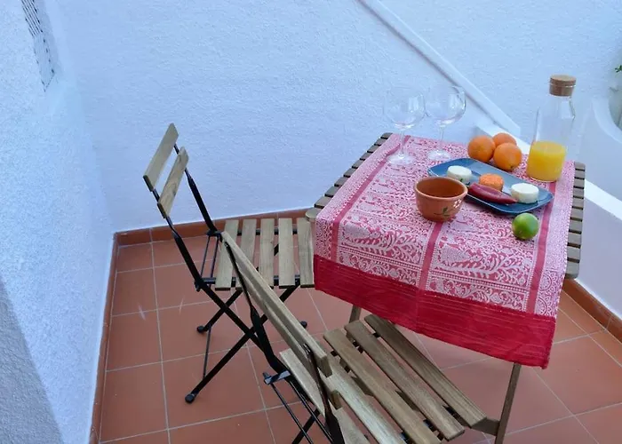 Waterfront - 4 Sleeps アパート タヴィラ